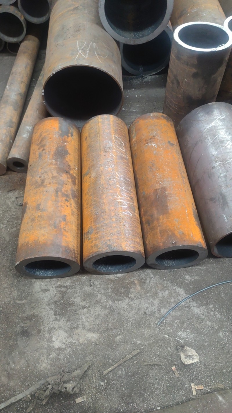 丰润丰润丰润20CrMo无缝钢管切割